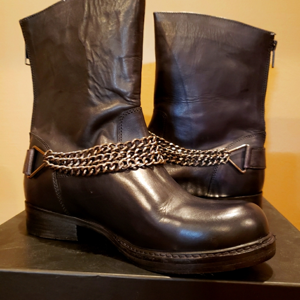 Vintage Foundry CO Zoey Boot